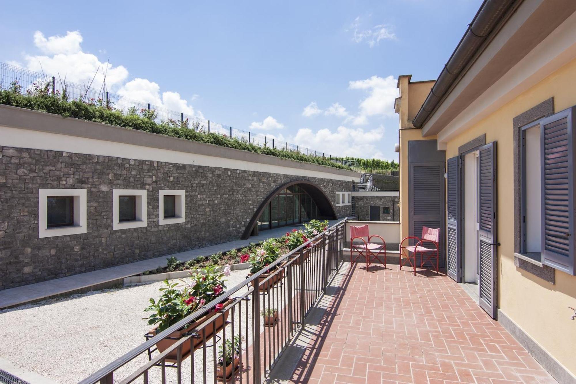 Merumalia Wine Resort Фраскаті Номер фото